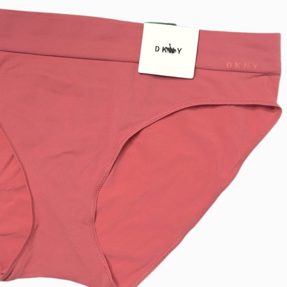 Dkny Intimates & Sleepwear Dkny Seamless Litewear Bikini Panties